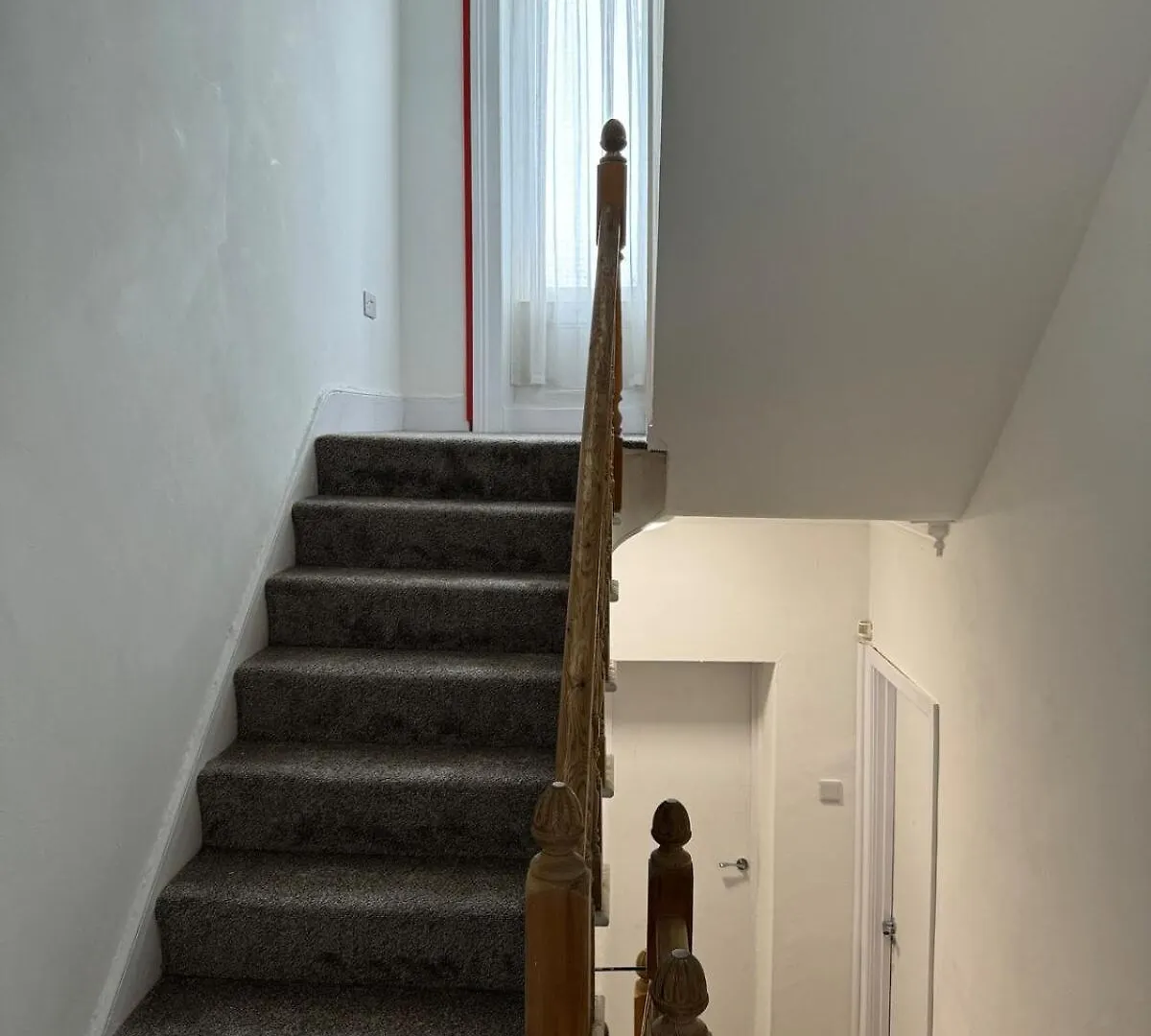 Spacious 3-Bed Flat In Jesmond 0*,