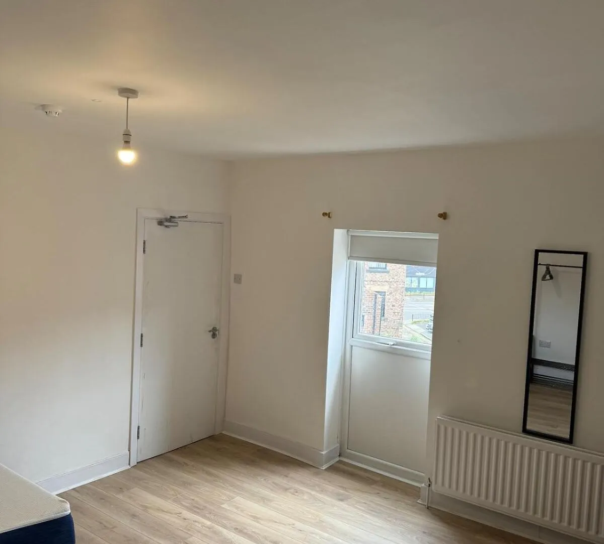 Spacious 3-Bed Flat In Jesmond